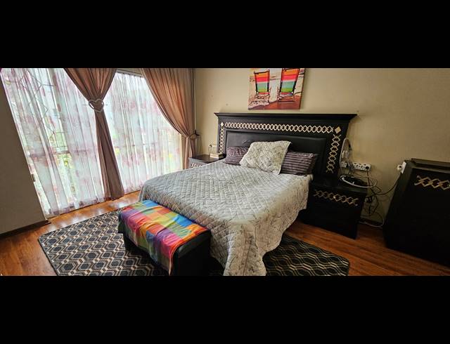 2 BEDROOM TOWNHOUSE FOR SALE IN SOUTH CREST